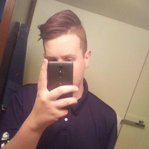 Meet your Posher, Tory